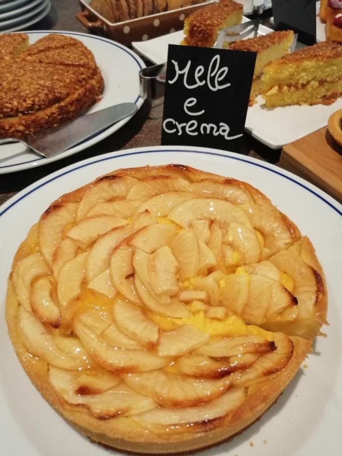 California Pastry 3*